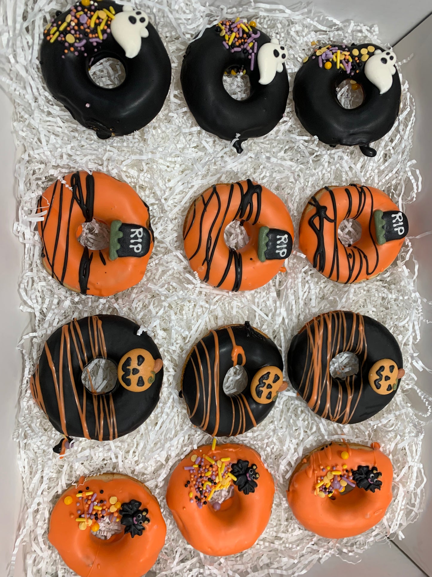 Standard Donut Boxes (per dozen)